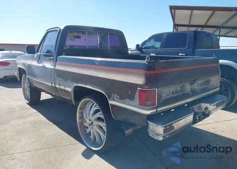 1984 Chevrolet C10 z USA, uszkodzony, nr VIN 1GCDC14HXES145430